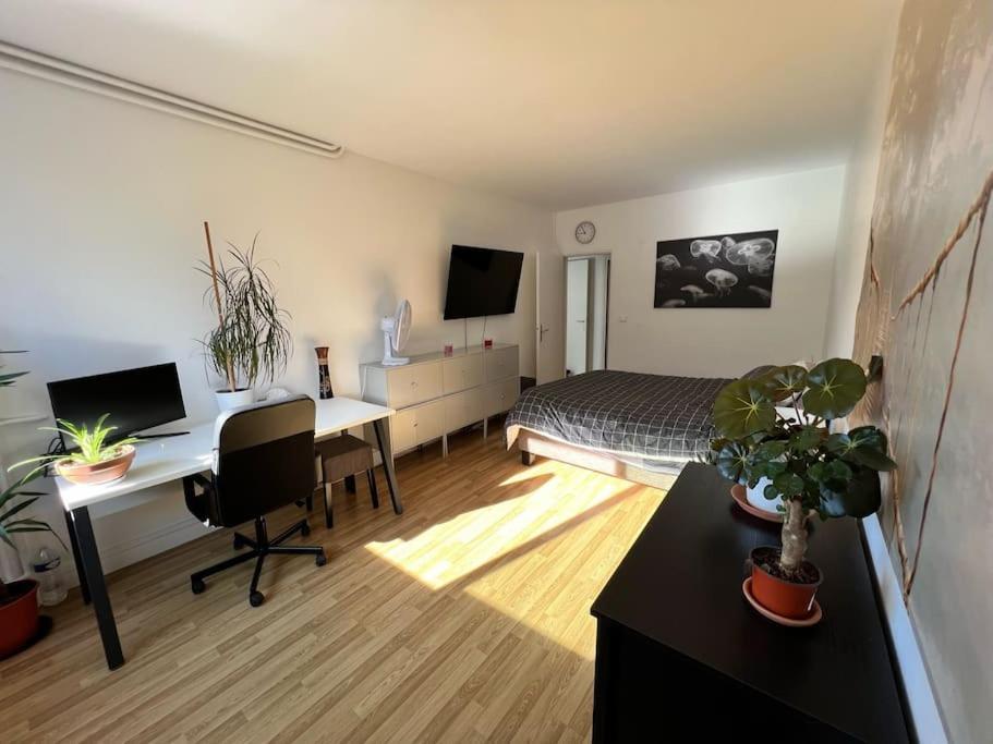 Elegance Parisienne - Calme & - Proximite Tour Eiffel! Appartamento *
